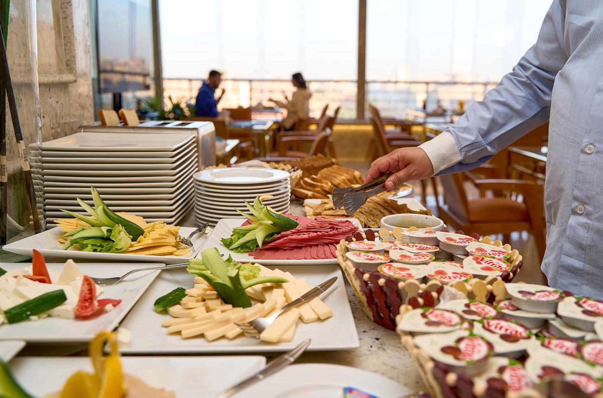 Pyramids Plateau Hotel Kafret el-Gabal Εξωτερικό φωτογραφία